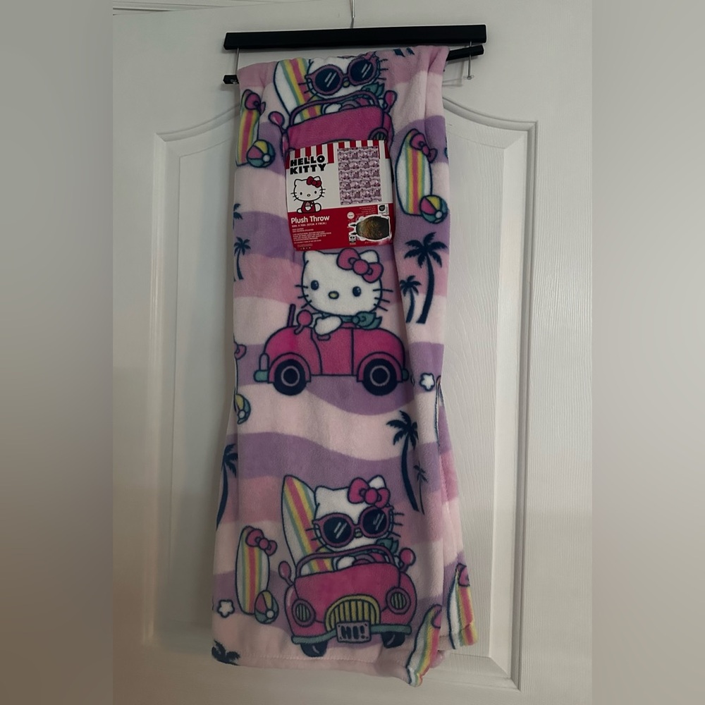 Hello Kitty plush throw HK blanket purple pink summer blanket NWT